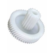 Шестерня мясорубки ELENBERG/ Panasonic белая, 15 прямых и 52 косых зубьев С МЕДНОЙ ВТУЛКОЙ